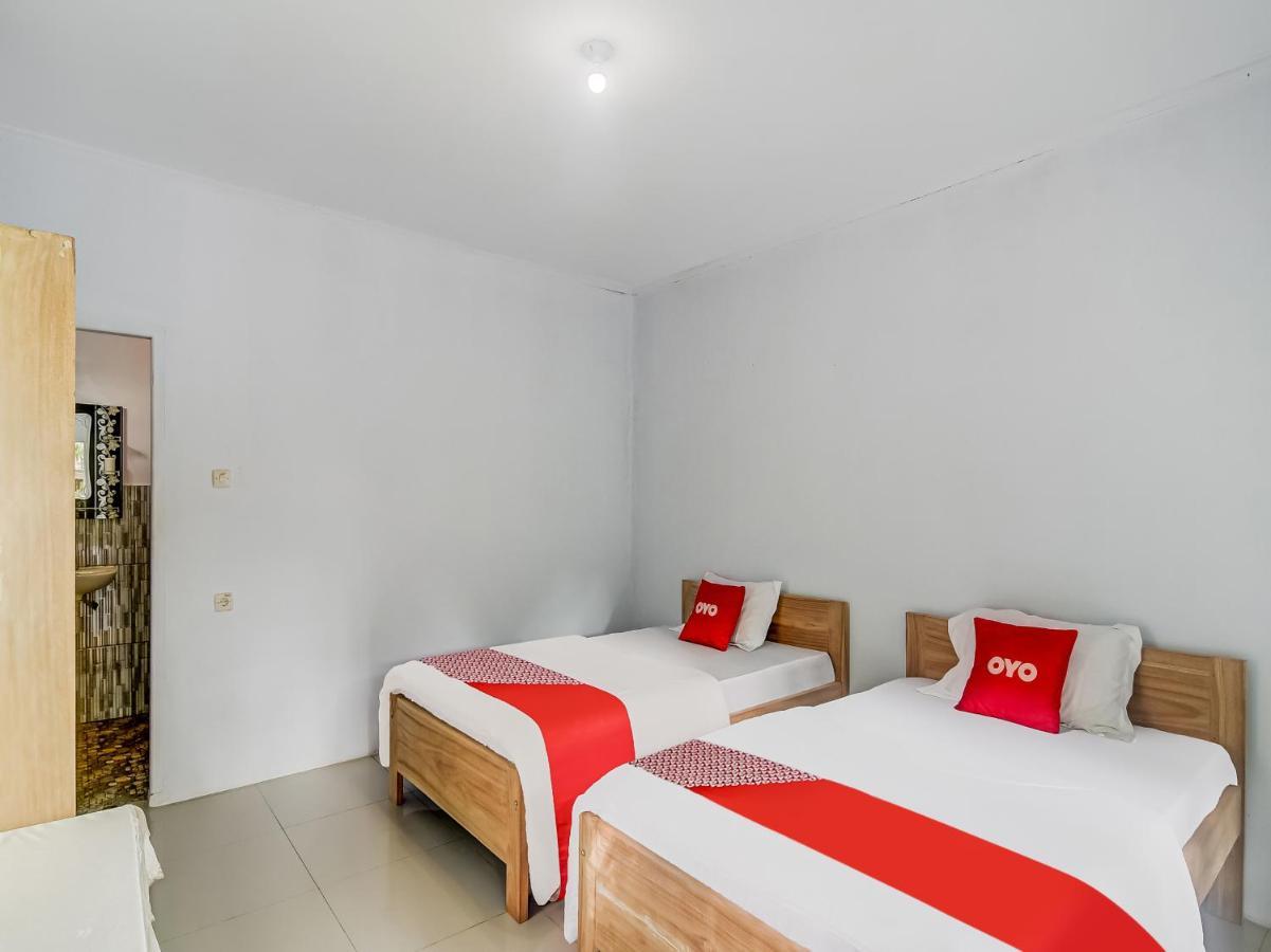 Oyo 90988 Tangkoko Jungle Homestay Rinondoran Eksteriør bilde